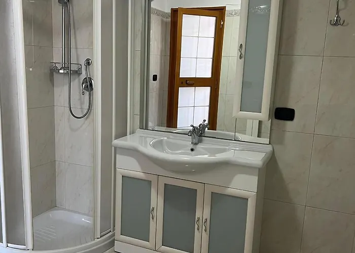 Dimora Cuoccio לינה וארוחת בוקר 3*